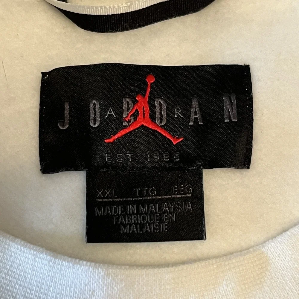 NWT Air Jordan Jump Man Rival Crew Sweat Shirt Long Sleeve White XXL Mens